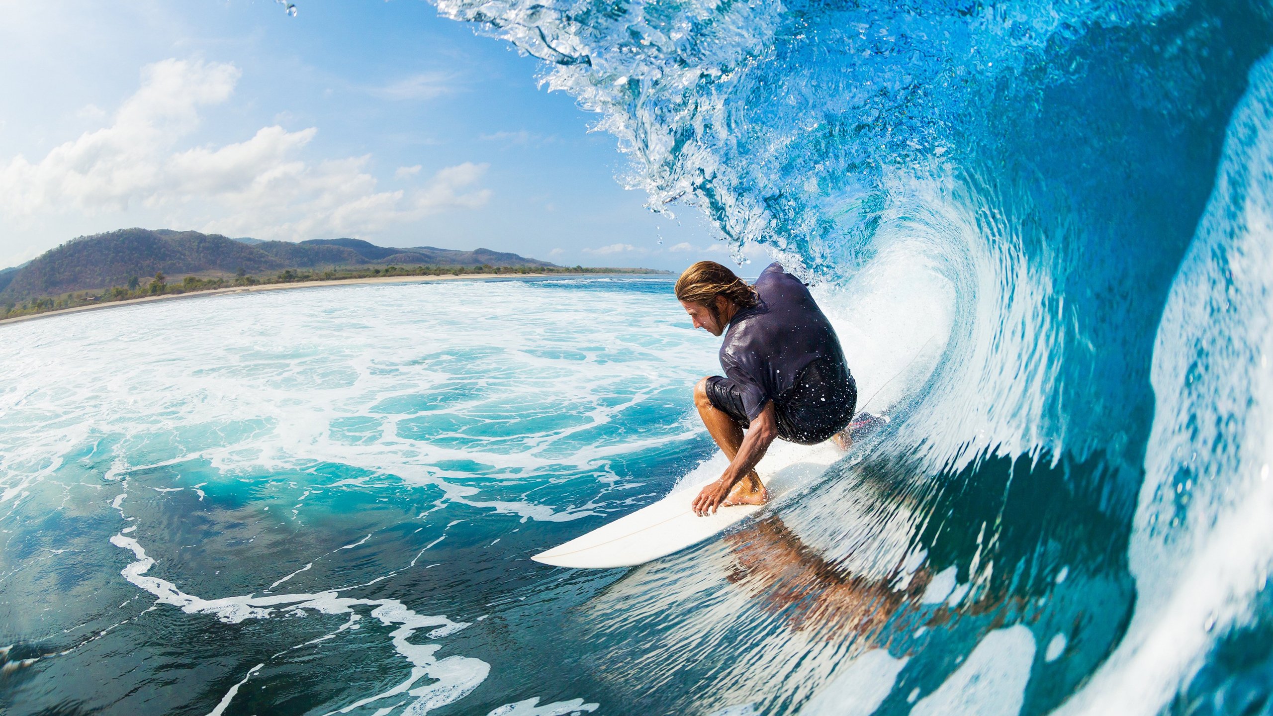 高速公路封闭骑行体验赛 通车前唯一一次骑车上高速